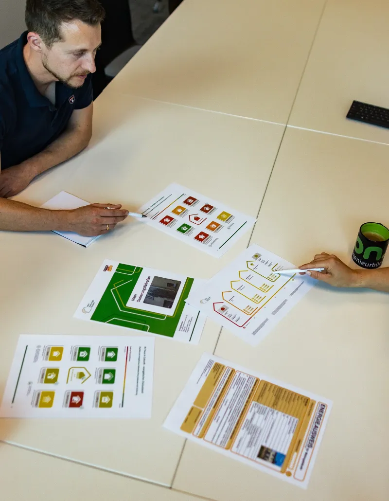 Vor der Sanierung eines Hauses in Hannover ist eine kompetente Energieberatung mit iSFP wichtig.